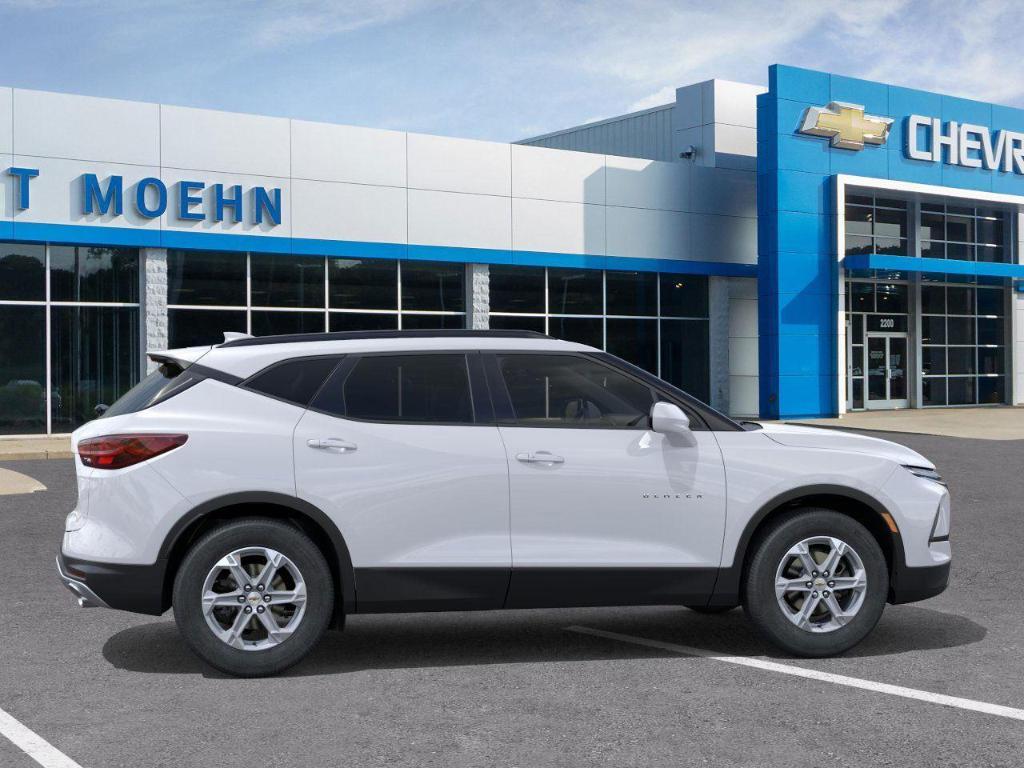 new 2025 Chevrolet Blazer car, priced at $34,470