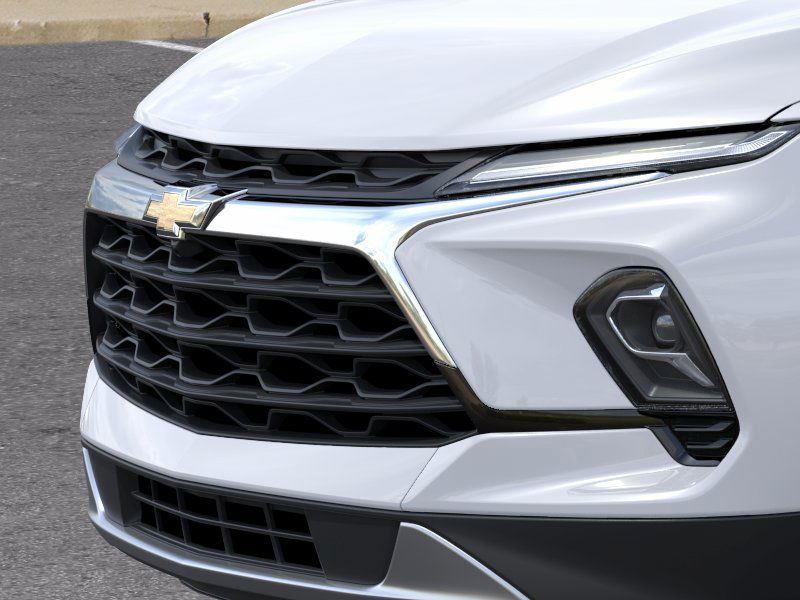new 2025 Chevrolet Blazer car, priced at $34,470