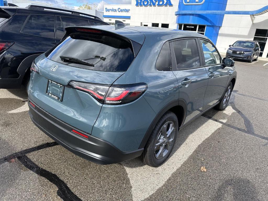 new 2026 Honda HR-V car, priced at $29,605