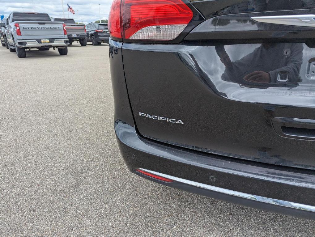 used 2019 Chrysler Pacifica car, priced at $14,489