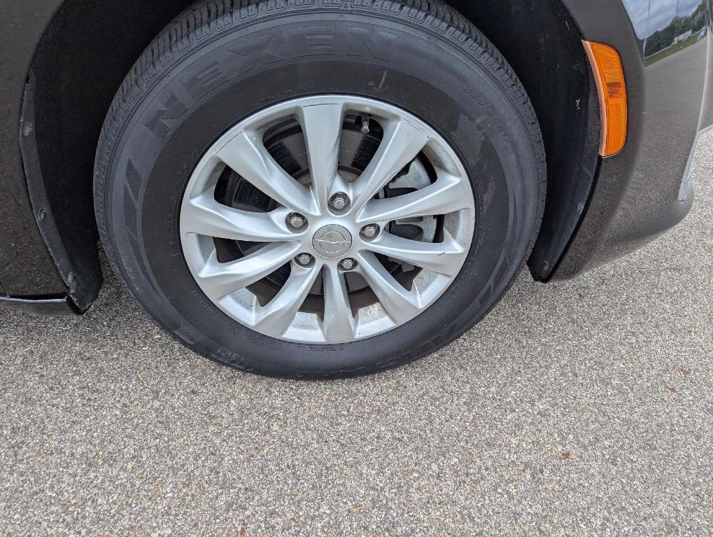 used 2019 Chrysler Pacifica car, priced at $14,489