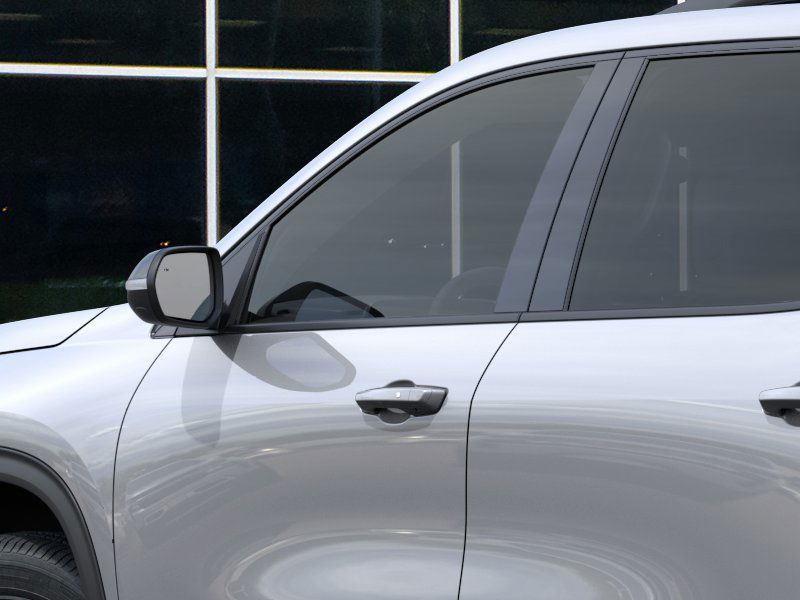 new 2025 Chevrolet Traverse car, priced at $41,066