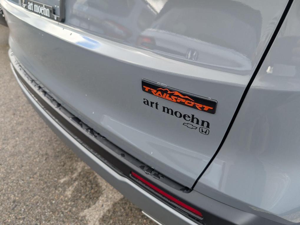 new 2026 Honda CR-V Hybrid car, priced at $40,705