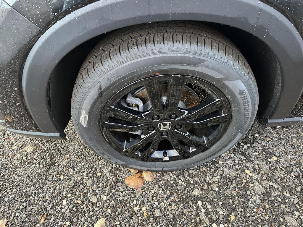 new 2026 Honda HR-V car, priced at $30,950