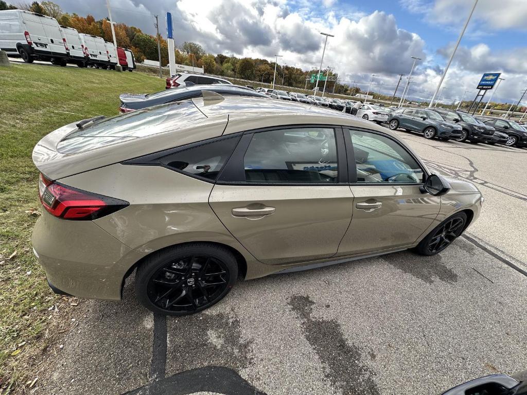 new 2026 Honda Civic Hybrid car, priced at $32,145