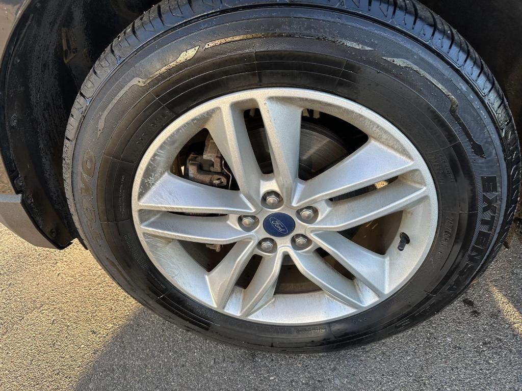 used 2018 Ford Edge car, priced at $9,989
