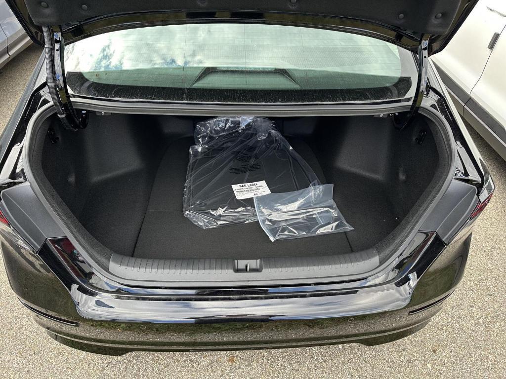 new 2025 Honda Accord Hybrid car, priced at $36,135