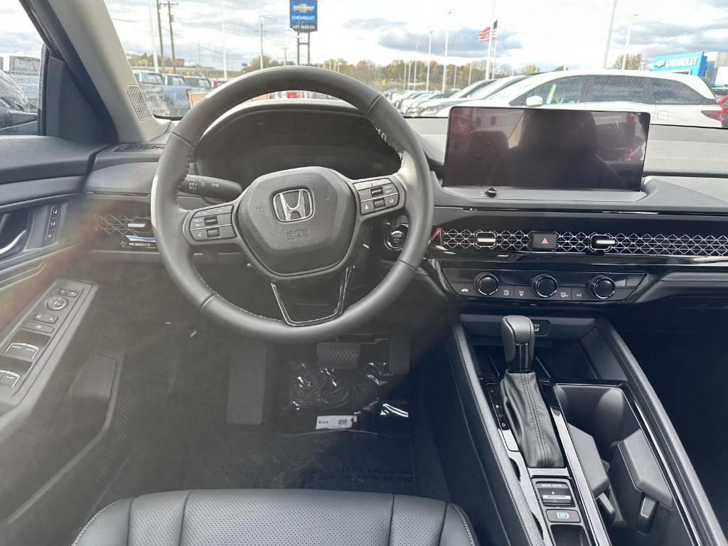 new 2025 Honda Accord Hybrid car, priced at $36,135