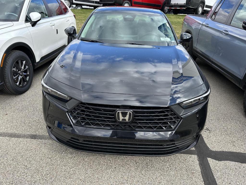 new 2025 Honda Accord Hybrid car, priced at $36,135