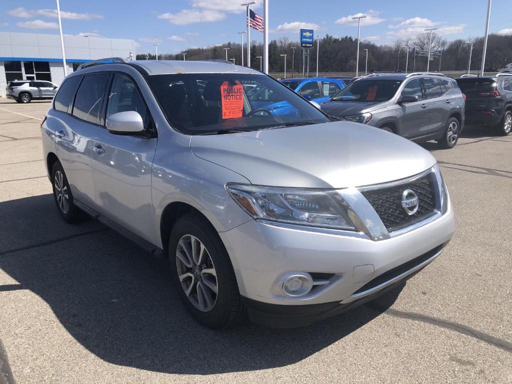 used 2016 Nissan Pathfinder car, priced at $5,989