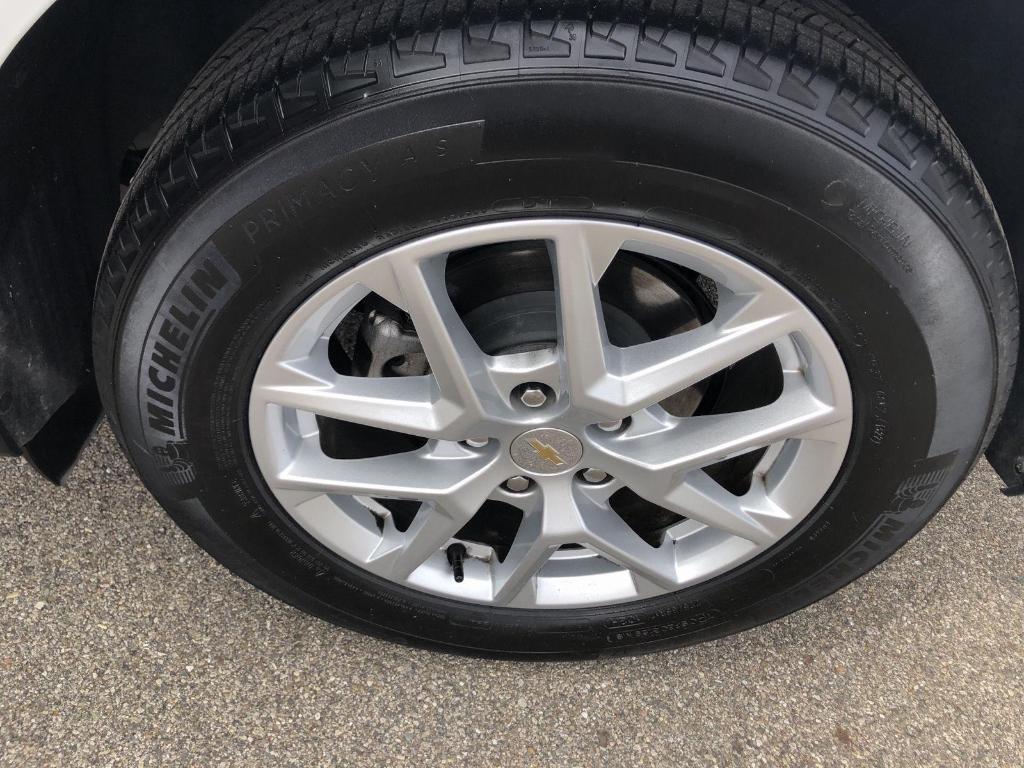 used 2022 Chevrolet Equinox car, priced at $20,587