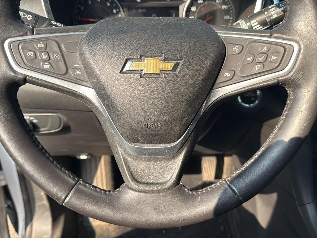 used 2022 Chevrolet Equinox car, priced at $21,885