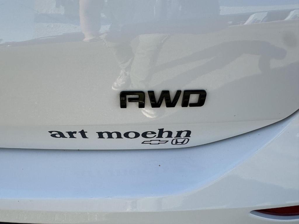 used 2023 Chevrolet Equinox car, priced at $21,335