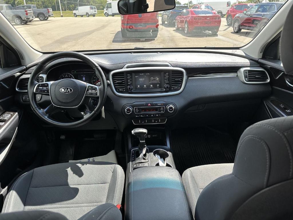 used 2020 Kia Sorento car, priced at $16,747