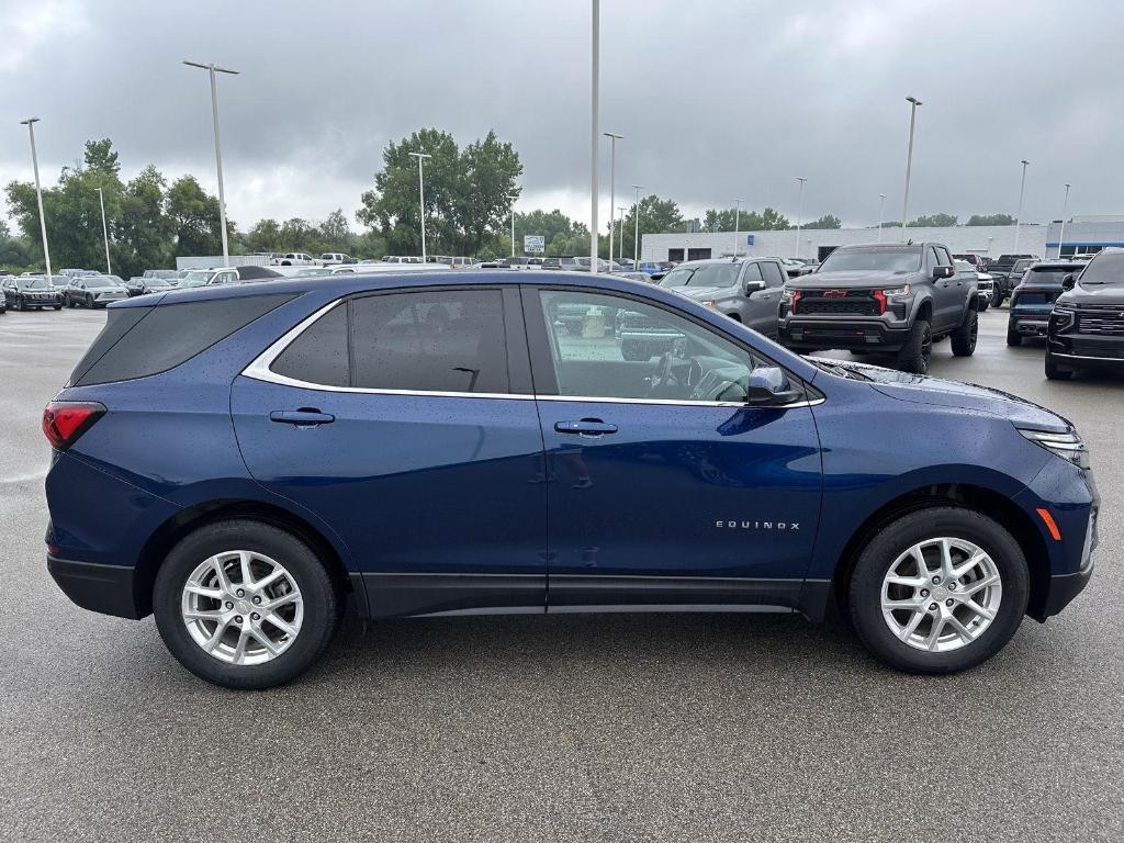 used 2022 Chevrolet Equinox car, priced at $19,887