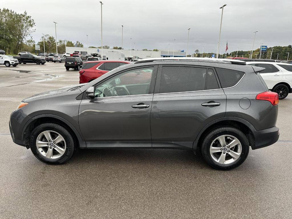 used 2015 Toyota RAV4 car, priced at $15,989