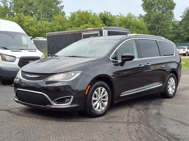 used 2018 Chrysler Pacifica car, priced at $14,900