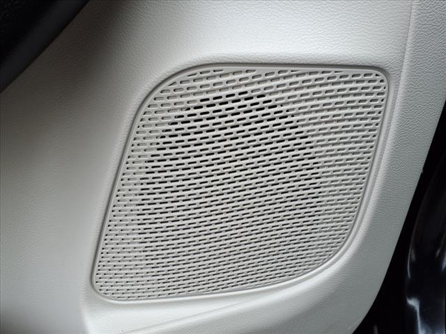 used 2018 Chrysler Pacifica car, priced at $14,900