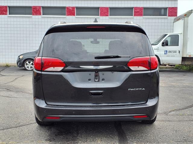 used 2018 Chrysler Pacifica car, priced at $14,900