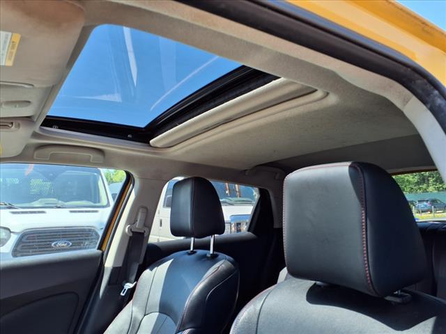 used 2016 Nissan Juke car