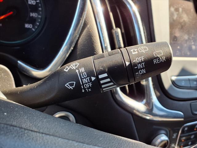 used 2023 Chevrolet Equinox car, priced at $22,900