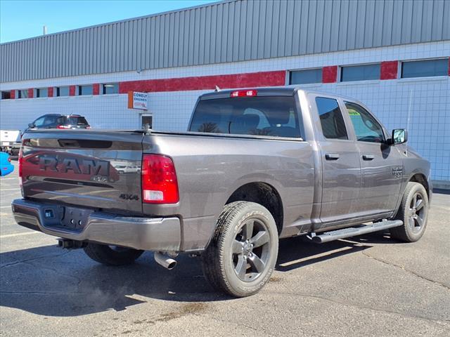 used 2022 Ram 1500 Classic car, priced at $28,900
