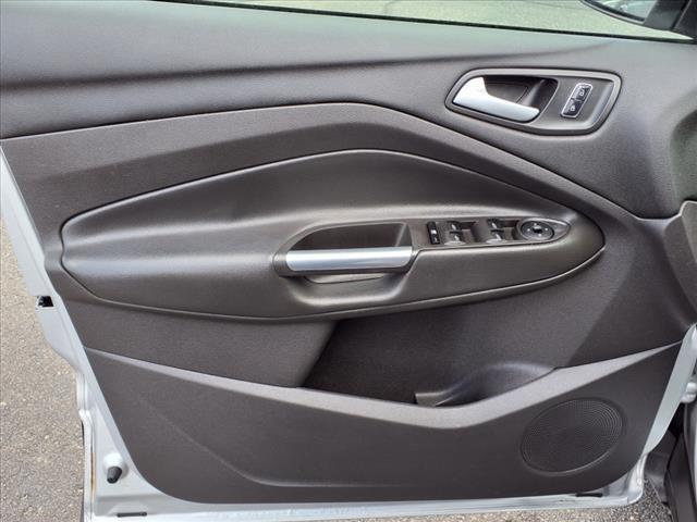 used 2015 Ford Escape car, priced at $7,600