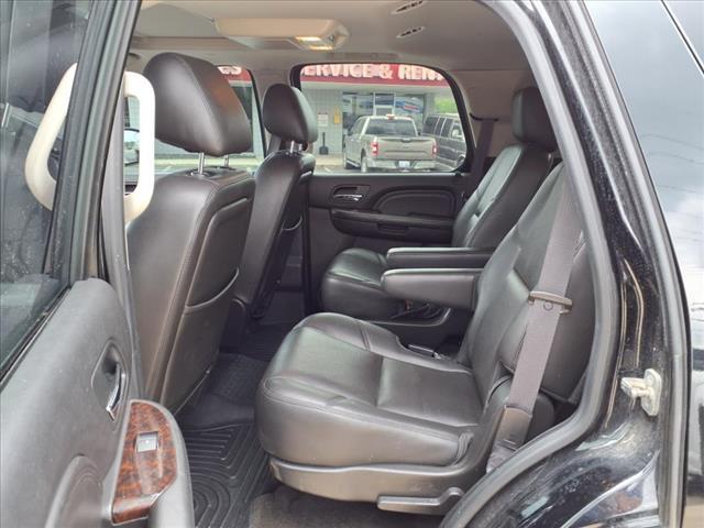 used 2012 GMC Yukon car, priced at $11,900
