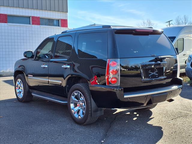 used 2012 GMC Yukon car, priced at $11,900