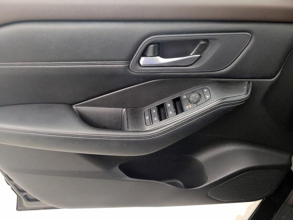 used 2023 Nissan Rogue car, priced at $25,998