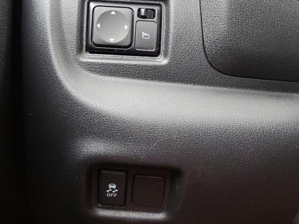 used 2014 Nissan Versa Note car, priced at $10,599