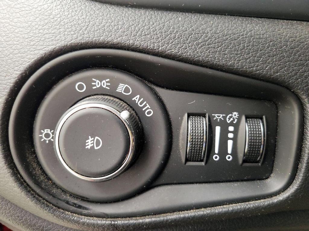 used 2015 Jeep Renegade car, priced at $13,998