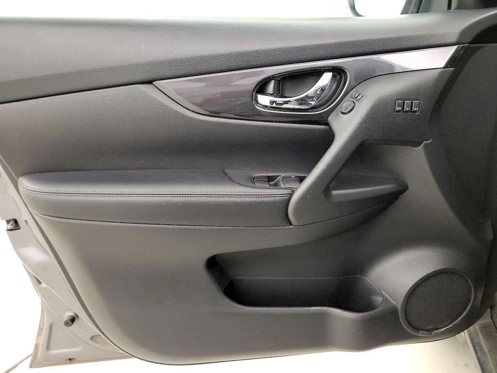 used 2018 Nissan Rogue car, priced at $17,998