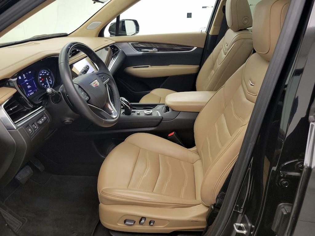 used 2023 Cadillac XT6 car, priced at $45,998