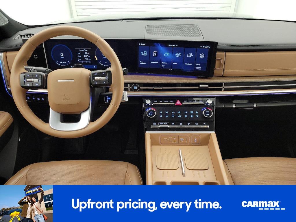 used 2024 Hyundai Santa Fe car, priced at $39,998