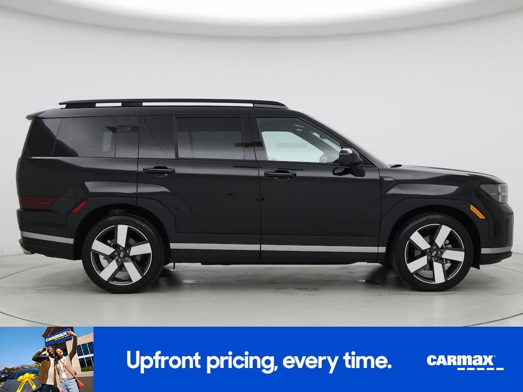 used 2024 Hyundai Santa Fe car, priced at $39,998