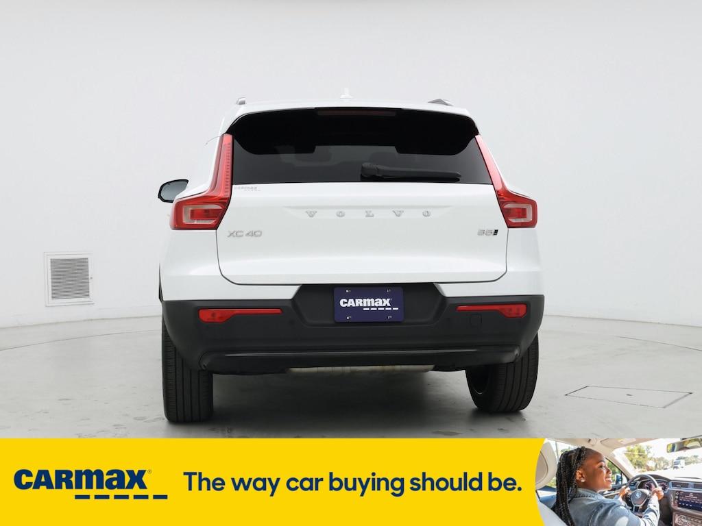 used 2023 Volvo XC40 car, priced at $31,998