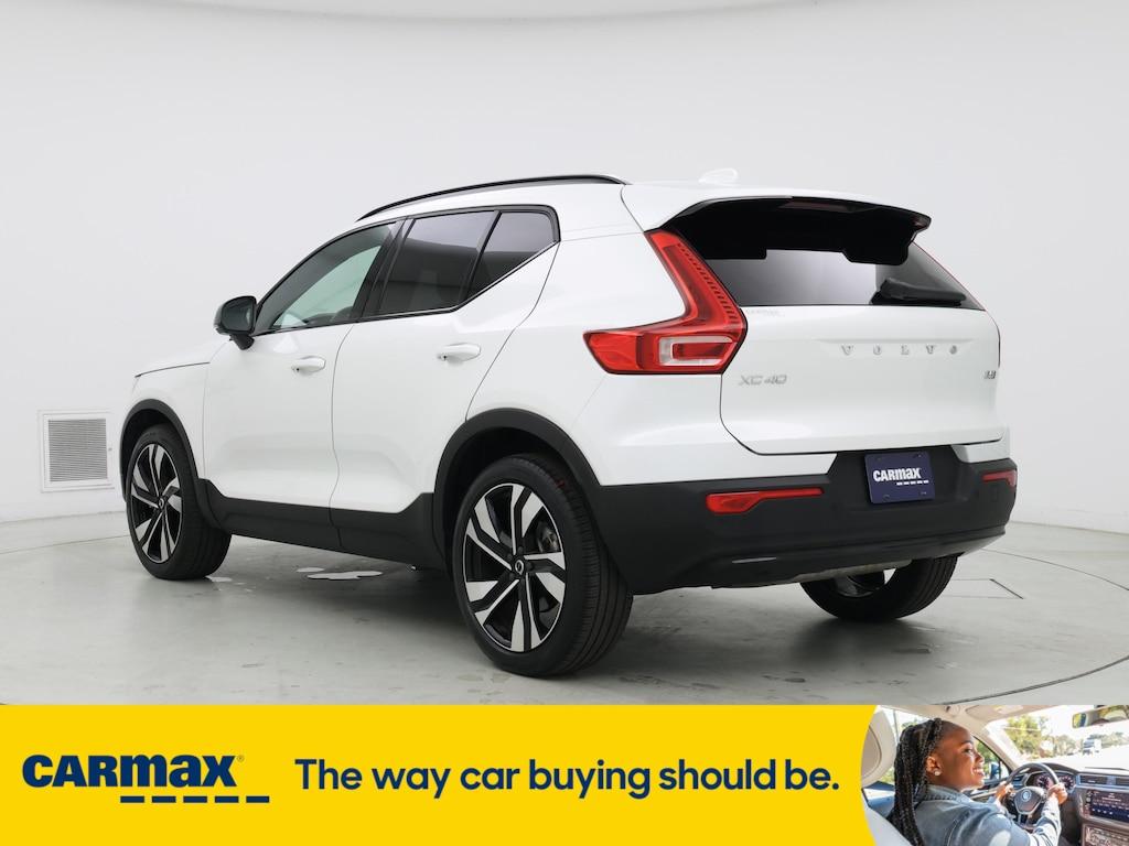 used 2023 Volvo XC40 car, priced at $31,998