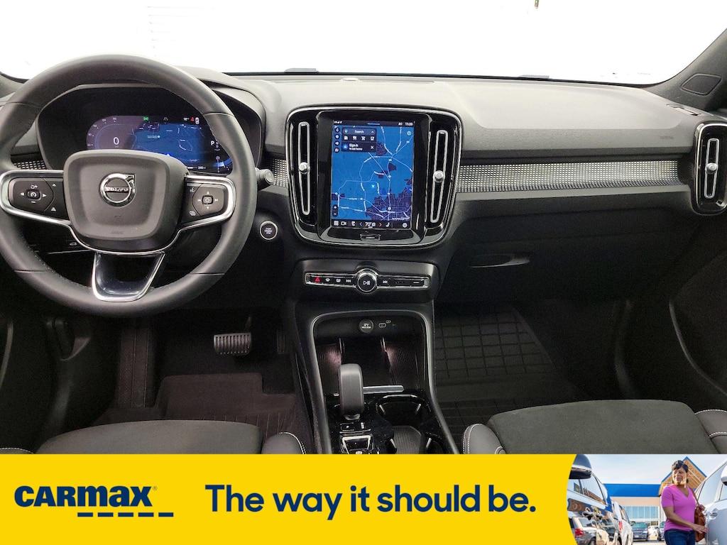 used 2023 Volvo XC40 car, priced at $31,998