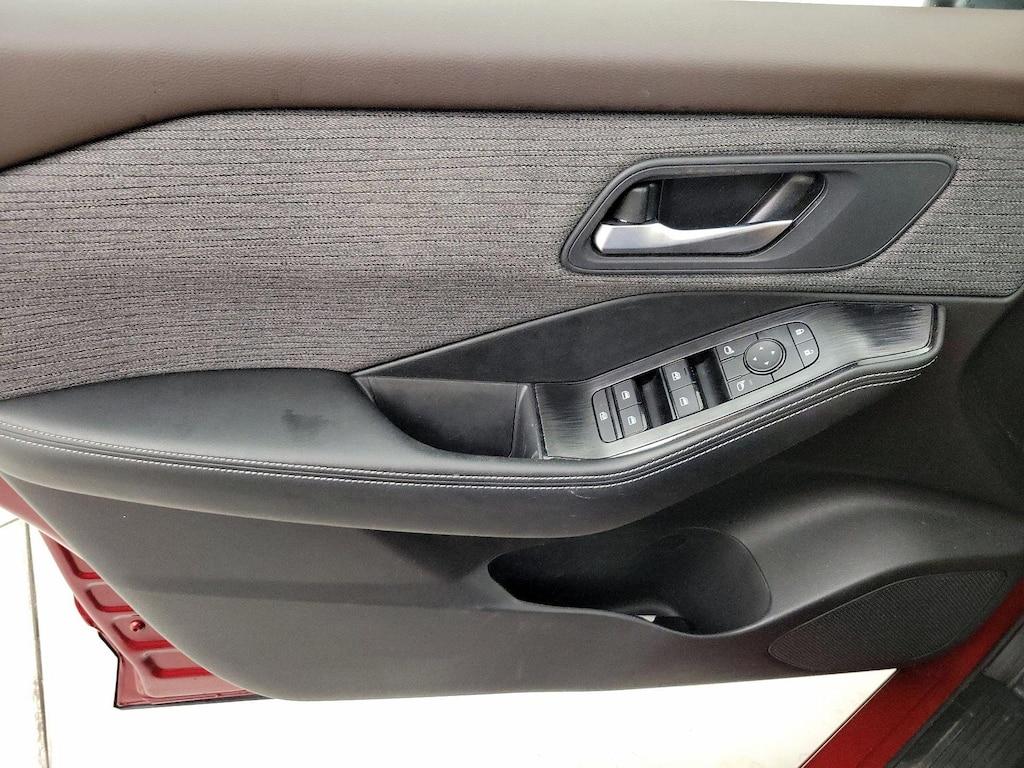 used 2023 Nissan Rogue car, priced at $22,998