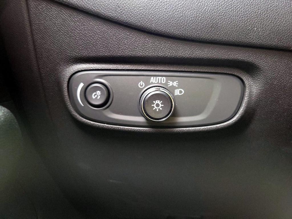 used 2022 Chevrolet Equinox car, priced at $18,998