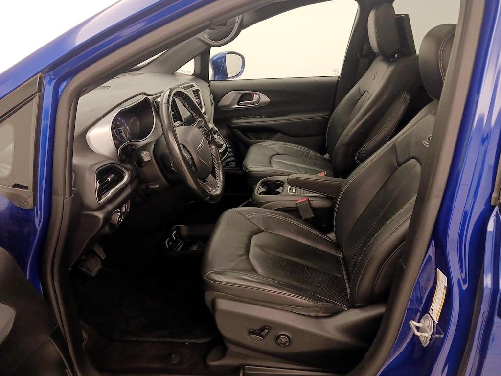 used 2019 Chrysler Pacifica car, priced at $25,998