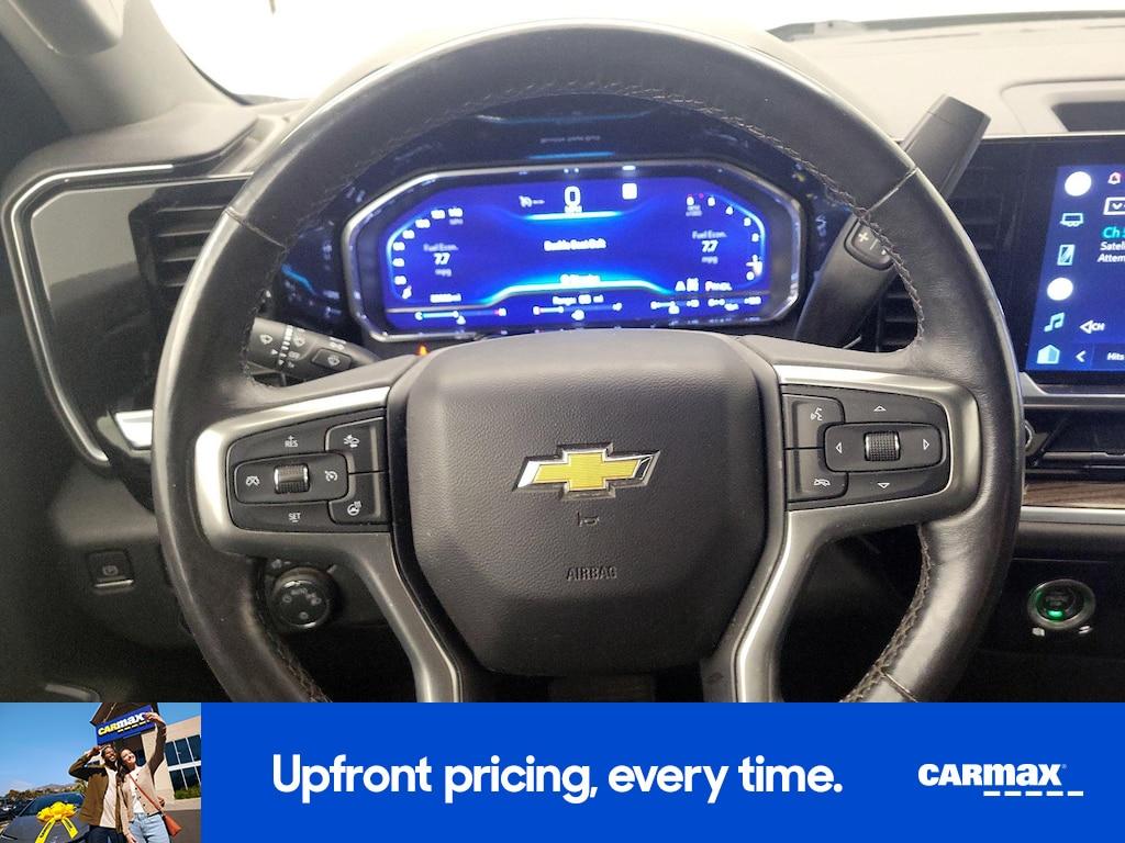 used 2022 Chevrolet Silverado 1500 car, priced at $35,998