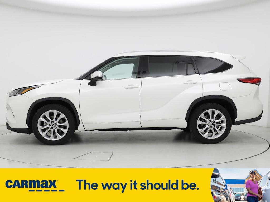 used 2021 Toyota Highlander car, priced at $30,998