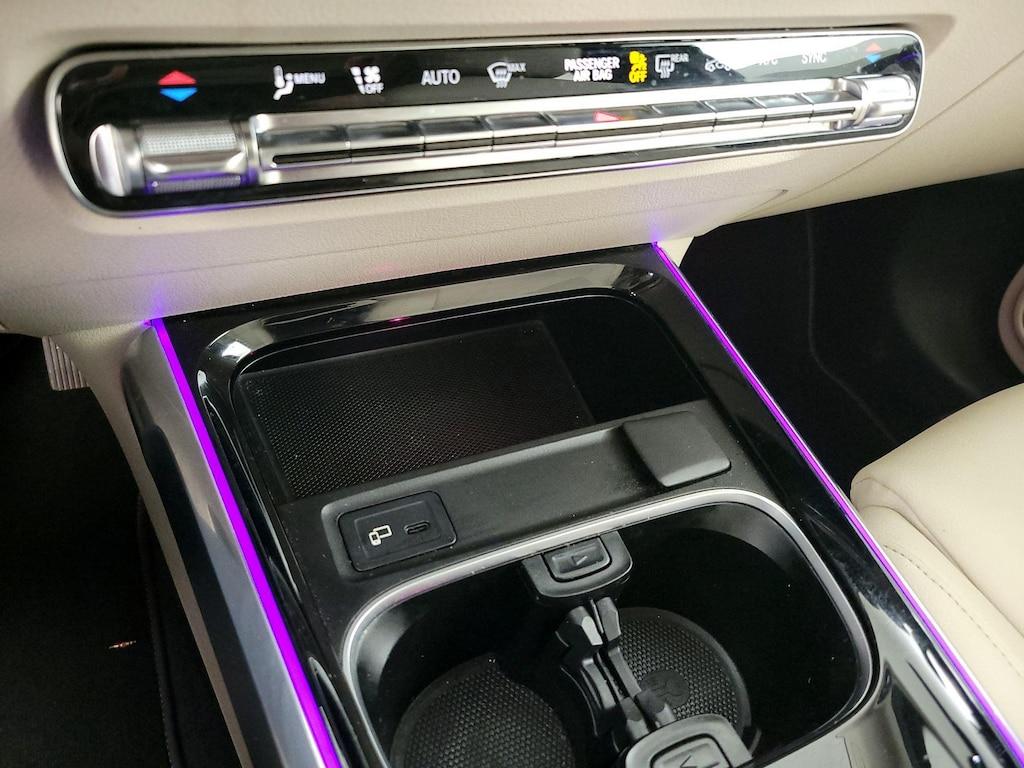 used 2020 Mercedes-Benz GLB 250 car, priced at $28,998