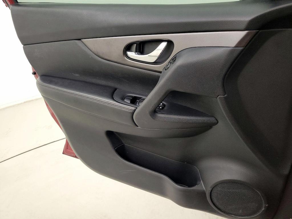 used 2015 Nissan Rogue car, priced at $13,998
