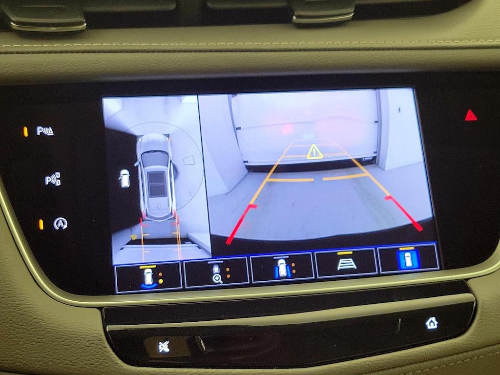 used 2023 Cadillac XT5 car, priced at $38,998
