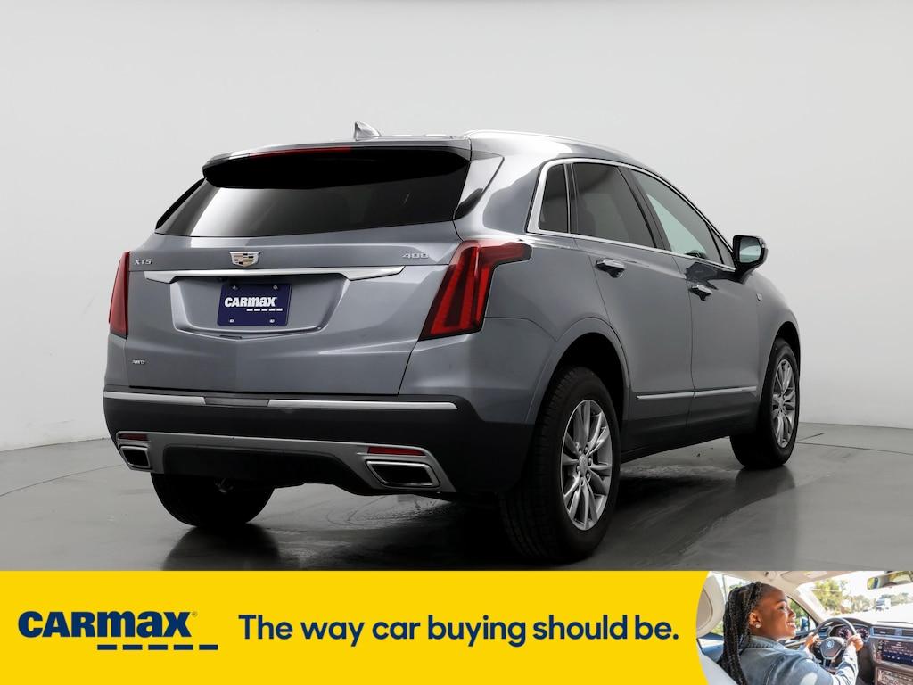 used 2022 Cadillac XT5 car, priced at $27,998