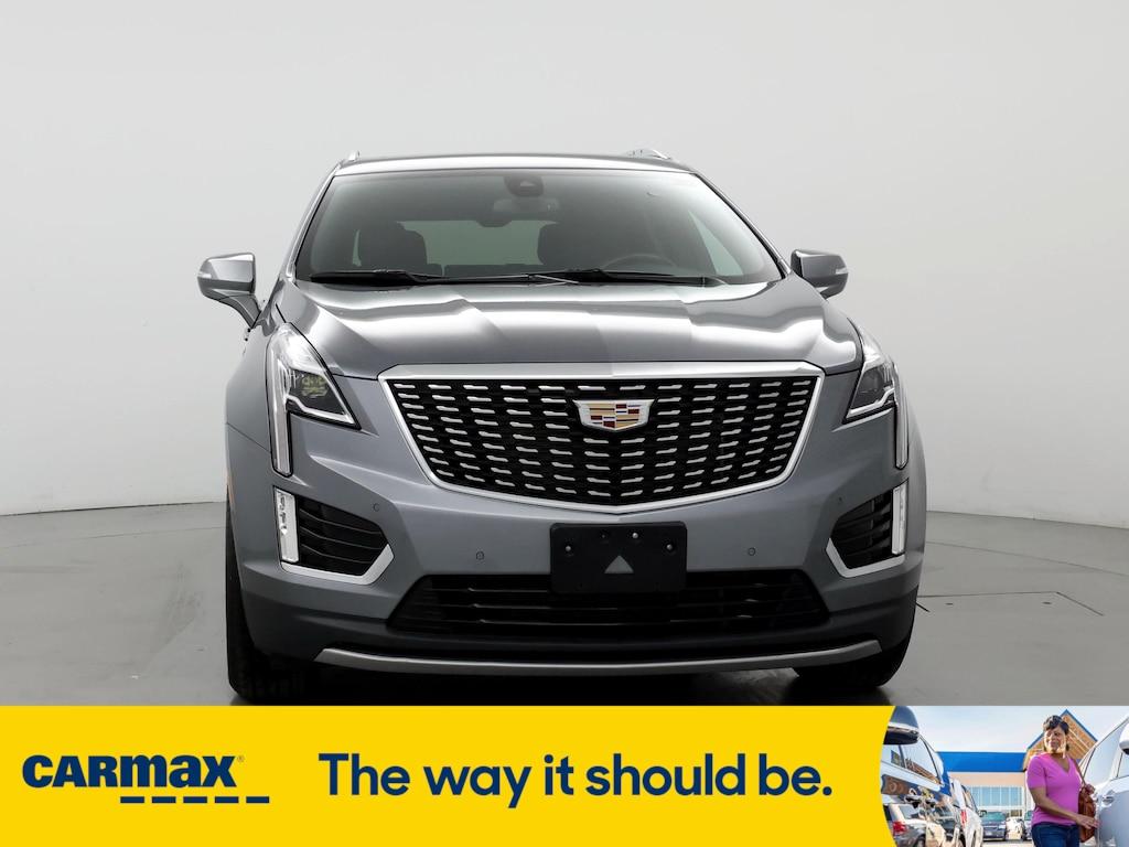 used 2022 Cadillac XT5 car, priced at $27,998