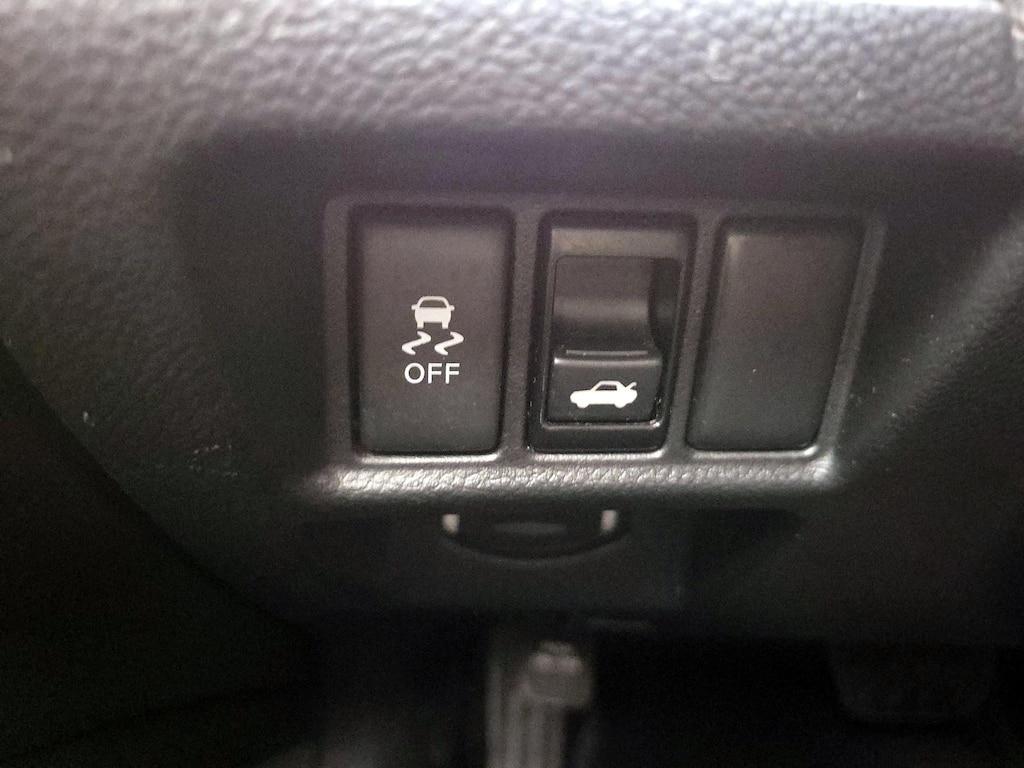 used 2015 INFINITI Q40 car, priced at $16,998